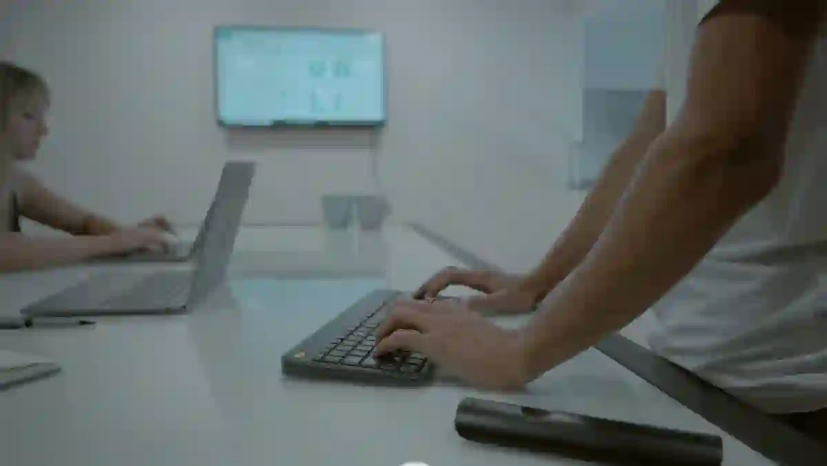 Illustrative industry footage for service crm erp solutions; not a PSCS client project screenshot