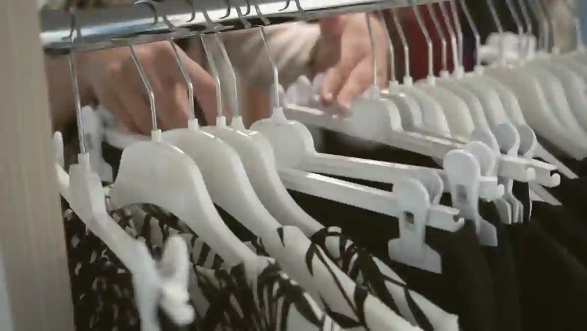 Illustrative industry footage for solution retail pos; not a PSCS client project screenshot