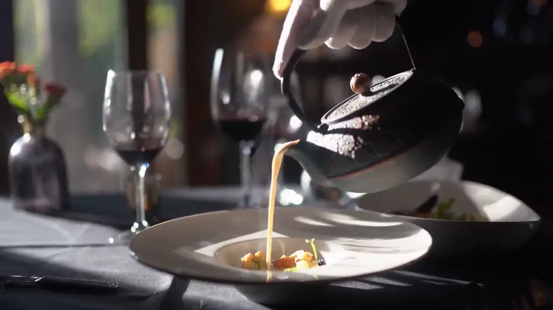 Illustrative industry footage for product restaurant platform; not a PSCS client project screenshot